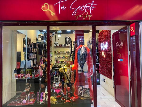 SE VENDE DERECHO A LLAVES DE SEXSHOP 