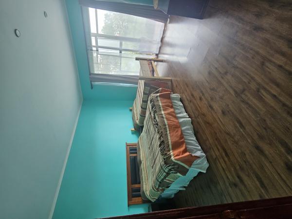 VENDO CASA CON PARCELA DE AGRADO 16.000 M2 