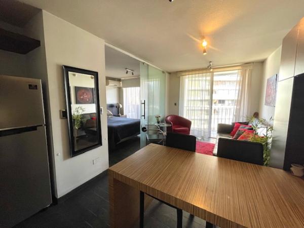 MODERNO DEPARTAMENTO 