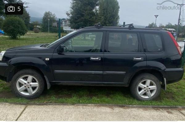 NISSAN XTRAIL 4X4  2.5