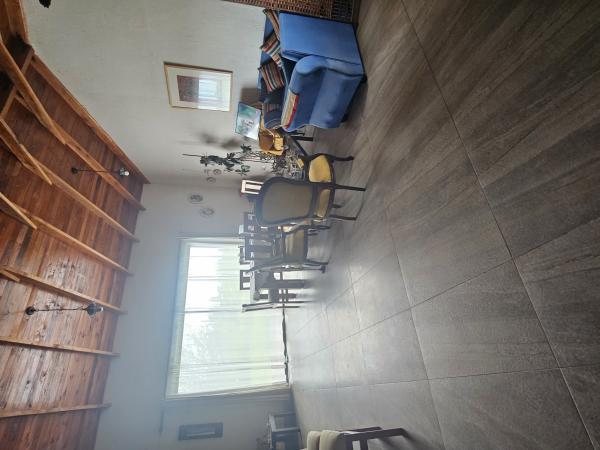 VENDO CASA CON PARCELA DE AGRADO 16.000 M2 