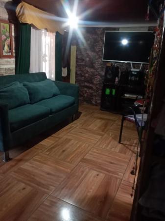 VENTA DEPTO 5 DORMITORIOS BAÑO COCINA 