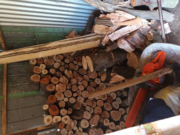 VENDO LEÑA AROMO LINEAL POR M2 A $35.000