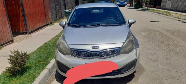 VENDO KIA RÍO 2012