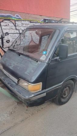 FURGÓN KIA BESTA   EN BUEN ESTADO