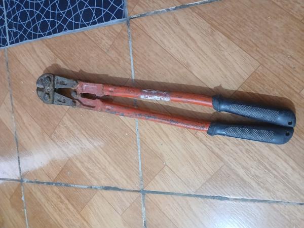 SE VENDE NAPOLEON CORTAPERNOS