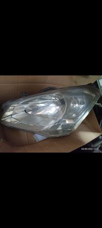 ÓPTICO LADO PILOTO CITROEN BERLINGO AÑO 2016