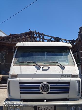 VOLKSWAGEN 17220 AÑO 2007