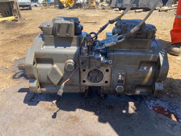 BOMBA HIDRÁULICA EXCAVADORA VOLVO