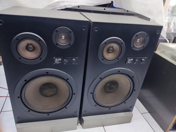 PRECIOSAS CAJAS DE AUDIO VICTOR COMPANY