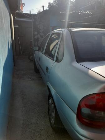 VENDO CHEVROLET CORSA 1.6