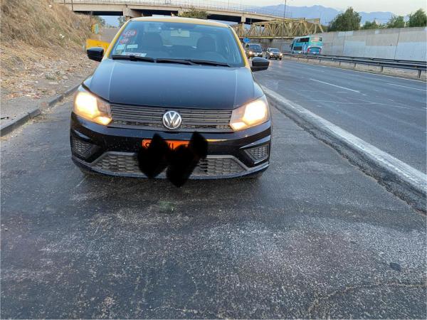 VENDO TAXI BÁSICO 19.000 KM 2022
