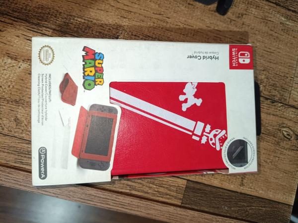 CUBIERTA HÍBRIDA NINTENDO SWITCH SELLADO  S MARIO