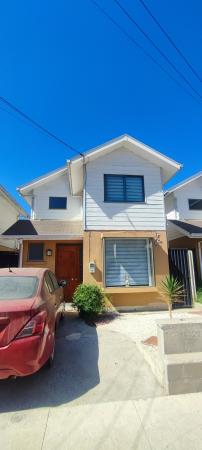 VENDO AMPLIA CASA EN LIMACHE