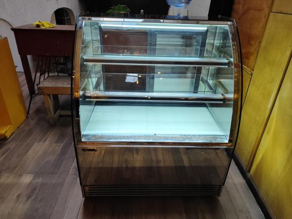 VITRINA PASTELERA USADA VENTUS VIDRIO TEMPLADO