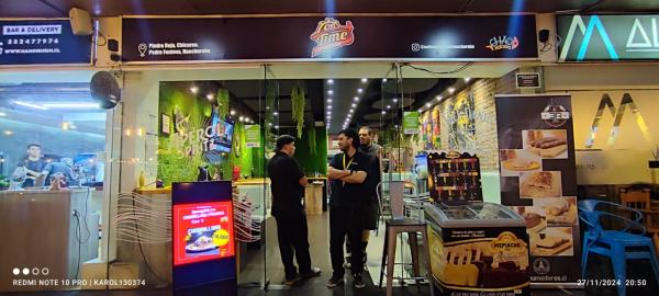 VENTA DERECHOS DE LLAVE RESTOBAR EN HUECHURABA