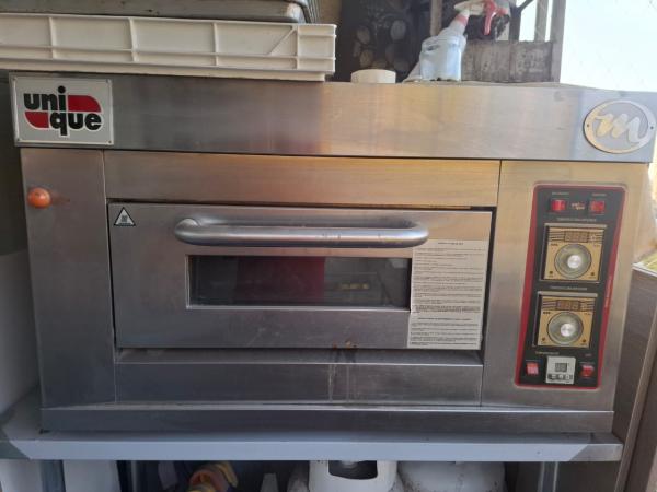 HORNO DE PISO   MARCA UNIQUE 