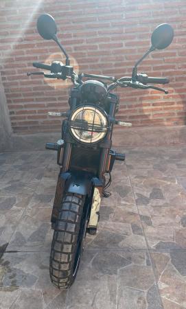 MOTO SVARTPILEN 401, NAKED  2023