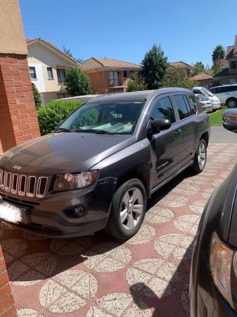VENDO JEEP COMPASS 2015