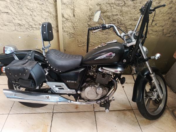 VENDO MOTO SUZUKI F150