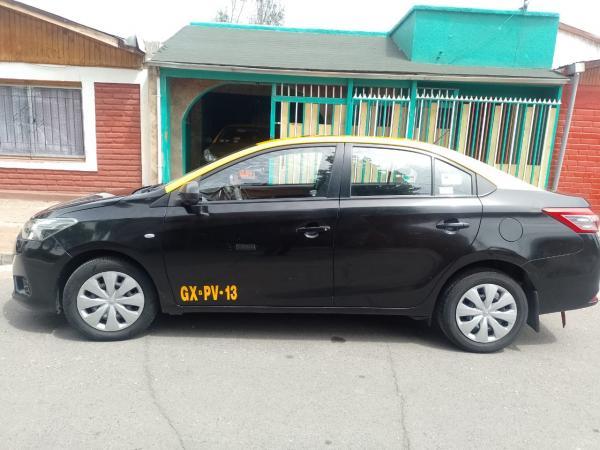 TAXI BASICO TOYOTA YARIS 2015 