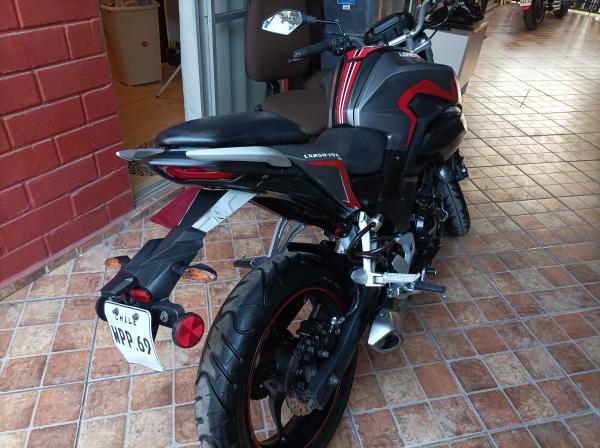 VENDO MOTO LONCIN MODELO LX 250 AÑO 2023
