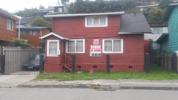 CASA AMPLIO TERRENO A100 MTS NUEVA AV PDTE IBÁÑEZ 