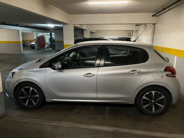 PEUGEOT 208 AÑO 2019