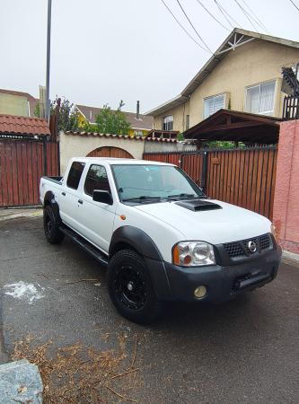 SE VENDE NISSAN TERRANO 2014 4X2 TURBO DIESEL