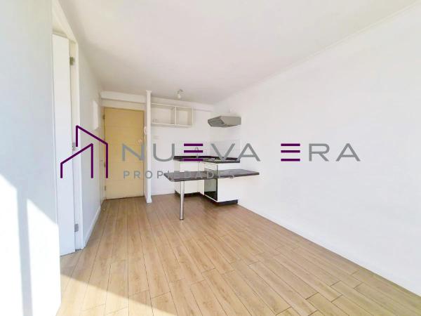 Arriendo Dpto 1d Con Balcón En Las Rejas