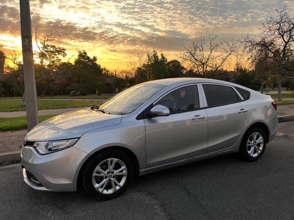 VENDO MG GT 1.5 AÑO 2020