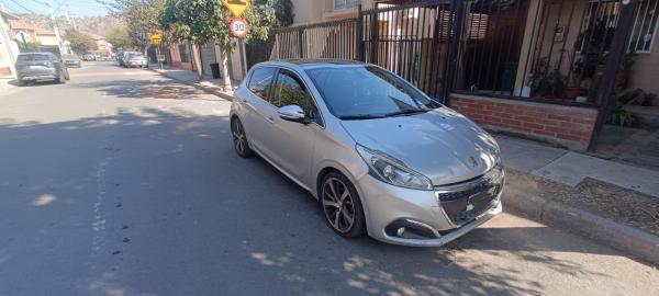 PEUGEOT 208 ALLURE PACK BLUEHDI 1.6CC