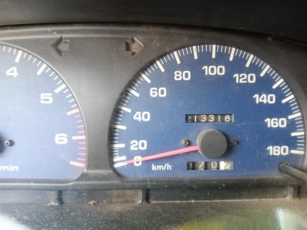 CAMIONETA TOYOTA HILUX DLX D CAB. 2.4