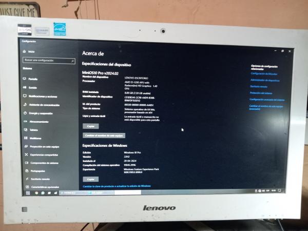 COMPUTADOR LENOVO