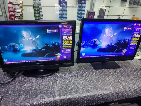 Monitores Tv De 20 Y 22 Ambos Como Nuevo