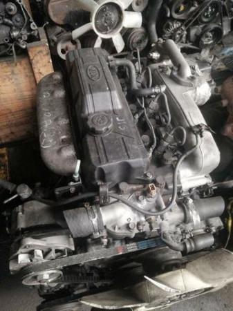 Motor Kia Frontier 2.5,2.7,30