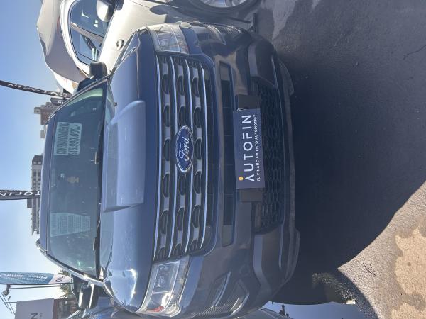 FORD EXPLORED AÑO 2018