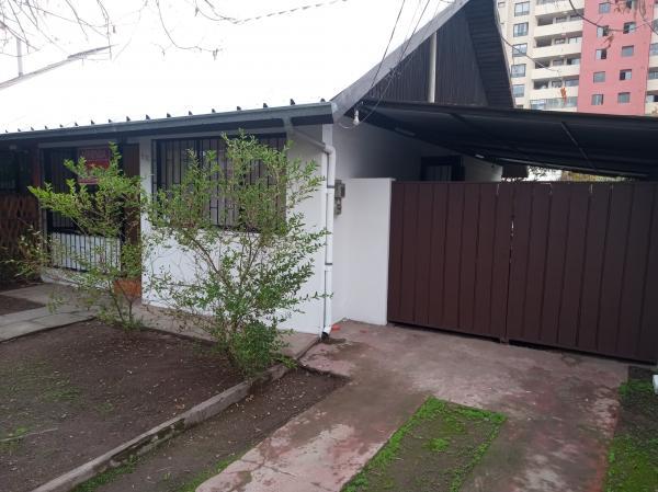  Casa Cercana Metro Vicente Valdes