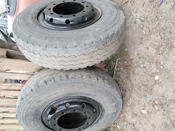 RUEDAS PARA CAMIÓN R20