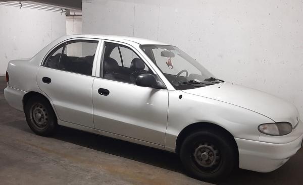 HYUNDAI ACCENT 1996