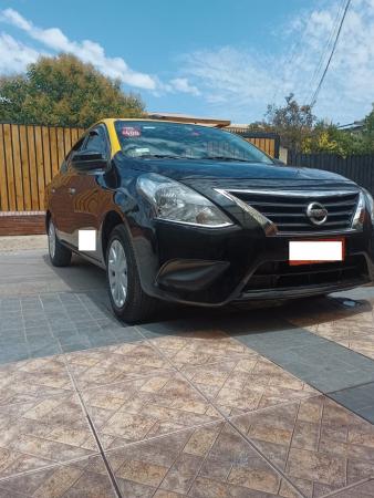 TAXI NISSAN VERSA